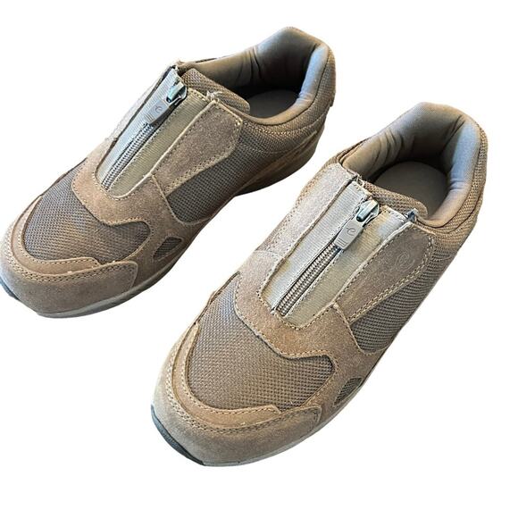 Easy Spirit Rheal Comfort Walking Sneaker Taupe NEW Size 9.5 Wide - Picture 6 of 10